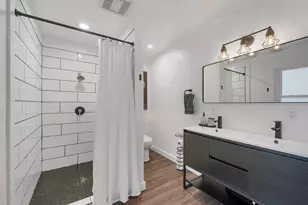 915 Colonial Ave, Green Bay, WI 54304 - Photo 15