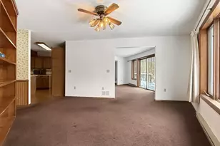 N1417 Oak Park Dr, Menominee, MI 49858 - Photo 15