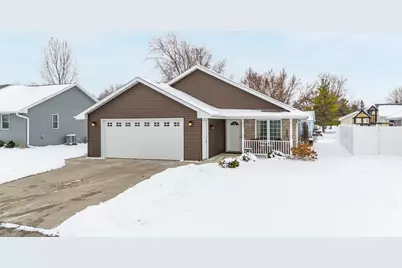 413 Pagel Avenue, Brillion, WI 54110 - Photo 1
