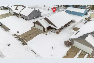 413 Pagel Avenue, Brillion, WI 54110 - Photo 7