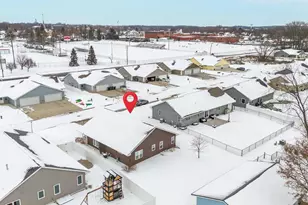 413 Pagel Ave, Brillion, WI 54110 - Photo 9