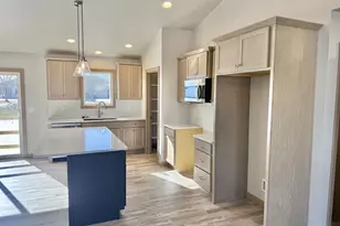 1470 Birch Hill Ln, Shawano, WI 54166 - Photo 5