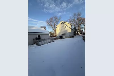 1313 Wisconsin Street, Oshkosh, WI 54901 - Photo 39