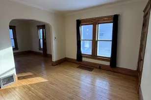 1313 Wisconsin St, Oshkosh, WI 54901 - Photo 9