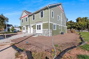 418 4th St, Green Bay, WI 54303 - Photo 3