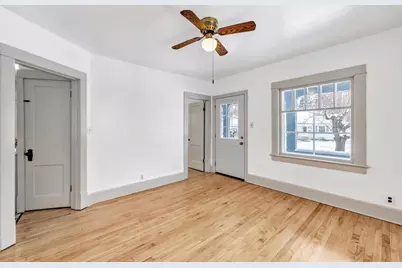 1472 Harvey Street, Green Bay, WI 54302 - Photo 7