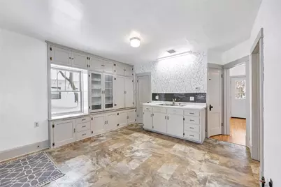 1472 Harvey Street, Green Bay, WI 54302 - Photo 3