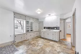 1472 Harvey St, Green Bay, WI 54302 - Photo 3