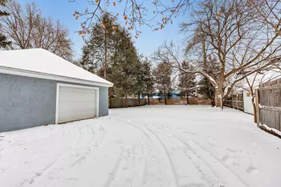 1472 Harvey Street, Green Bay, WI 54302 - Photo 15