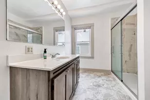 1472 Harvey St, Green Bay, WI 54302 - Photo 9