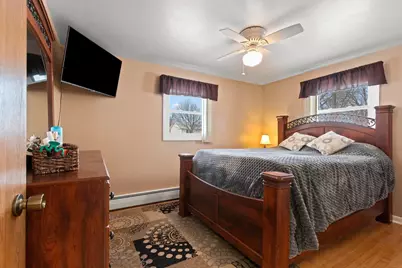 315 Johnson Street, Pulaski, WI 54162 - Photo 17