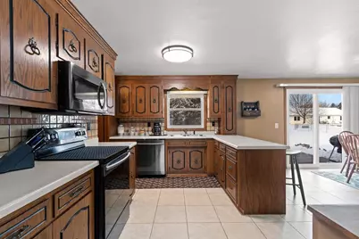 315 Johnson Street, Pulaski, WI 54162 - Photo 13