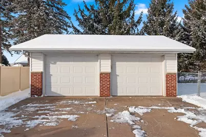 315 Johnson Street, Pulaski, WI 54162 - Photo 3