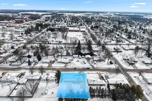 315 Johnson St, Pulaski, WI 54162 - Photo 41