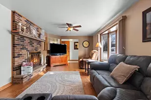 315 Johnson St, Pulaski, WI 54162 - Photo 7
