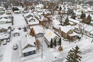 1132 Berner St, Green Bay, WI 54302 - Photo 9