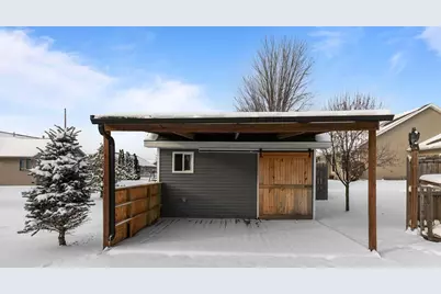 2041 Foxland Street, Kaukauna, WI 54130 - Photo 43