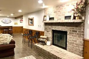 328 E Main St, Hilbert, WI 54129 - Photo 37