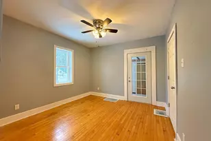 843 Bismarck Ave, Oshkosh, WI 54902 - Photo 9