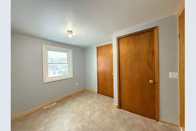 843 Bismarck Avenue, Oshkosh, WI 54902 - Photo 17