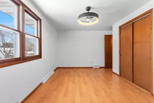 544 Somerset Dr, Green Bay, WI 54301 - Photo 37