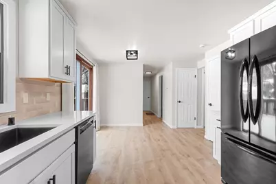 544 Somerset Drive, Green Bay, WI 54301 - Photo 21