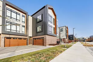 1144 Brookwood Dr, Green Bay, WI 54304 - Photo 3