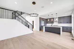 1144 Brookwood Dr, Green Bay, WI 54304 - Photo 7