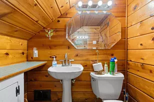 636 E St Joseph St, Green Bay, WI 54301 - Photo 27