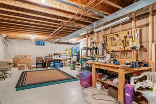 W6063 Strawflower Dr, Appleton, WI 54915 - Photo 29