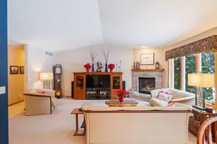 W6063 Strawflower Dr, Appleton, WI 54915 - Photo 7