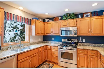 W6063 Strawflower Drive, Appleton, WI 54915 - Photo 13