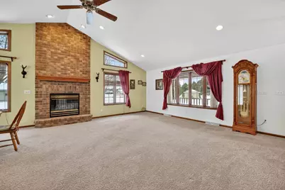 885 Driftwood Drive, Brillion, WI 54110 - Photo 5