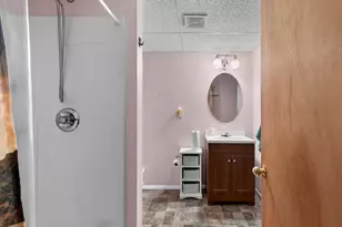 1424 W Weiland Ln, Appleton, WI 54914 - Photo 21