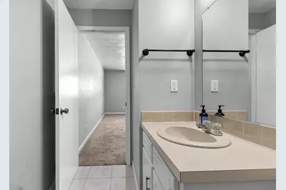 1424 W Weiland Lane, Appleton, WI 54914 - Photo 13