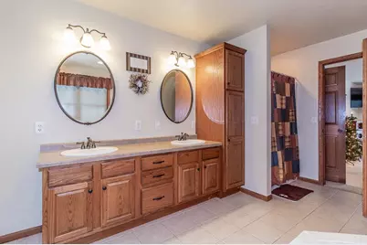 N3443 Oakwood Pass, New London, WI 54961 - Photo 23