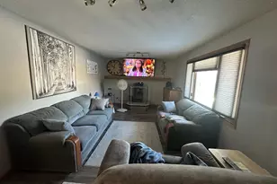 503 E Forest St, Black Creek, WI 54106 - Photo 5