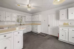 94 7th St, Fond du Lac, WI 54935 - Photo 5