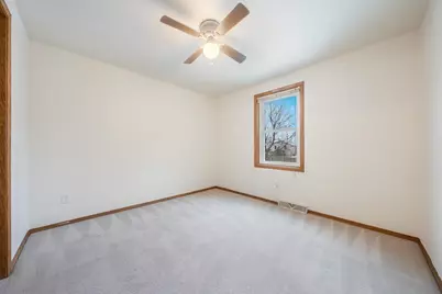 1249 Fieldview Drive, Menasha, WI 54952 - Photo 19