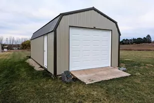 1759 Dallas Ln, De Pere, WI 54115 - Photo 9