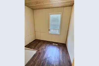 1317 Hazel Street, Oshkosh, WI 54901 - Photo 7