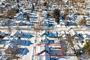 410 E Lincoln Ave, Oshkosh, WI 54901 - Photo 37