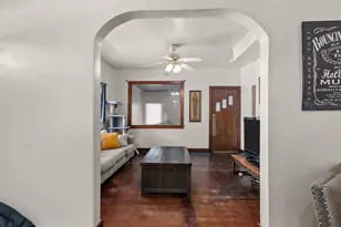 1897 E Newberry St, Appleton, WI 54915 - Photo 11