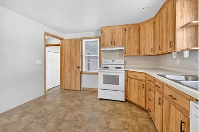 1713 Green Bay Road, Kaukauna, WI 54130 - Photo 9