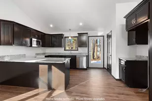 1926 Huffcutt Ln, Waupaca, WI 54981 - Photo 7