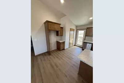 1926 Huffcutt Lane, Waupaca, WI 54981 - Photo 5