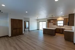 1241 W Thorn Crk Dr, Hilbert, WI 54129 - Photo 31