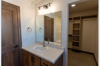 1241 W Thorn Creek Drive, Hilbert, WI 54129 - Photo 15