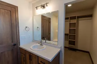 1241 W Thorn Crk Dr, Hilbert, WI 54129 - Photo 15