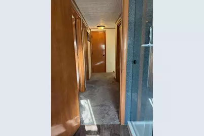 1430 W 9th Avenue, Oshkosh, WI 54902 - Photo 17